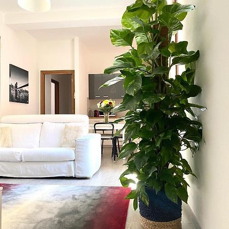 Delonix Regia Olbia Apartment Bagian luar foto